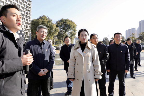 堅(jiān)持黨建引領(lǐng) 奮力爭(zhēng)先創(chuàng)優(yōu)丨市領(lǐng)導(dǎo)調(diào)研交通產(chǎn)業(yè)集團(tuán)黨建、人才工作