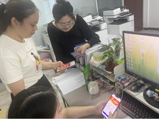 “達(dá)人”挑戰(zhàn)掀熱潮 比學(xué)趕超爭(zhēng)一流