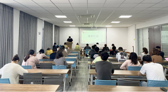 道德講堂|“見賢思齊 吾輩自強 ”道德講堂主題活動開講啦！