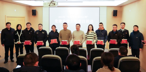 黨建先行共建共享 區(qū)域協(xié)同互惠共贏——“紅色皋地 綠色江畔”黨建聯(lián)合體開展主題黨日活動