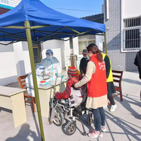 暖心攜手幫扶村，守望相助共抗疫