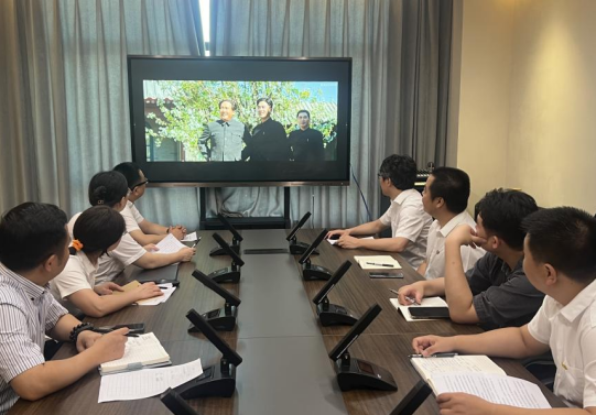 黨建風(fēng)采 | 如皋市交通產(chǎn)業(yè)集團(tuán)開展系列主題黨日活動(dòng)